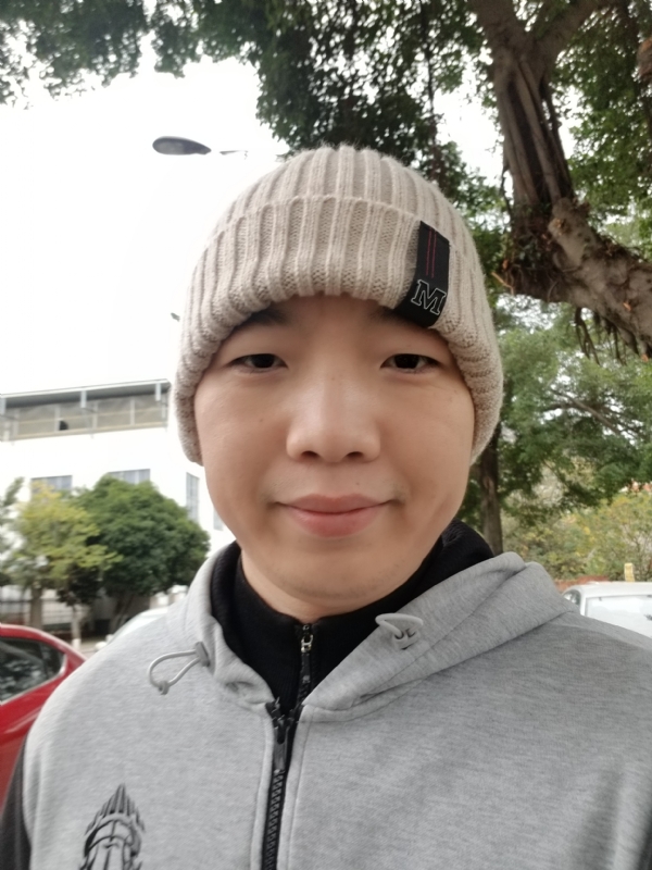 爱笑的老虎的第一张照片--柳州认干亲服务网